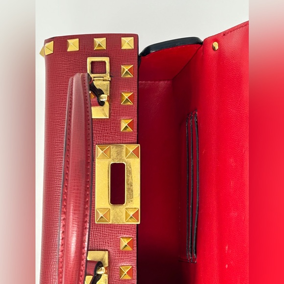 Valentino Garavani Lim. Edi. Alcove box bag in feat gld rockstuds & cross strap - Picture 3 of 14
